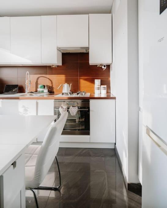 Lägenhet Apartament Z Widokiem Na Morze, 3 Min Ergo Arena